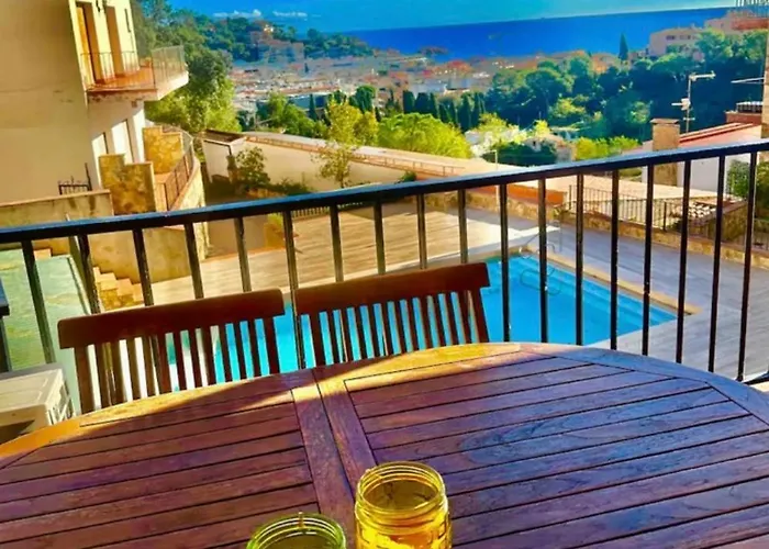 Hotel cerca del colegio: Tossa De Mar, Miramar Con Piscina